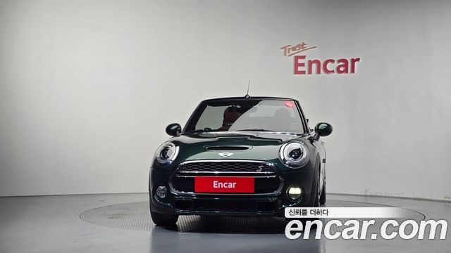 MINI Cooper S Convertible Standard 3rd 2018 — фото 32