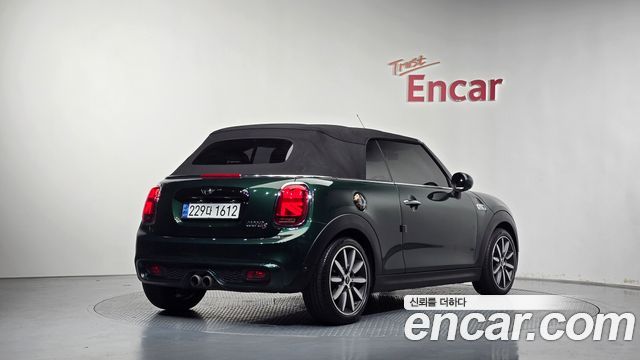 MINI Cooper S Convertible Standard 3rd 2018 — фото 33