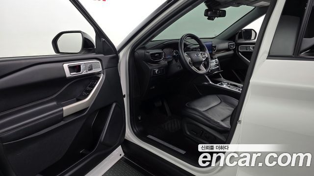 Ford Explorer (VI) 2.3 LimIted 4WD 2021 — фото 10