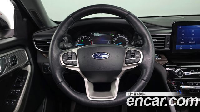 Ford Explorer (VI) 2.3 LimIted 4WD 2021 — фото 17