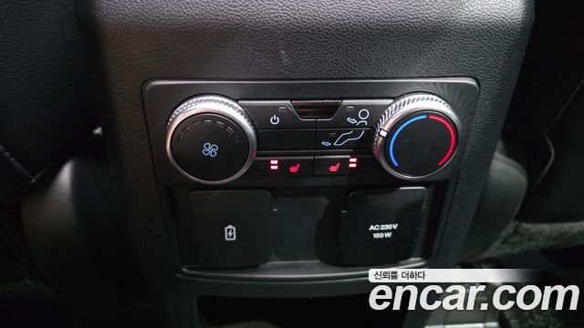 Ford Explorer (VI) 2.3 LimIted 4WD 2021 — фото 21
