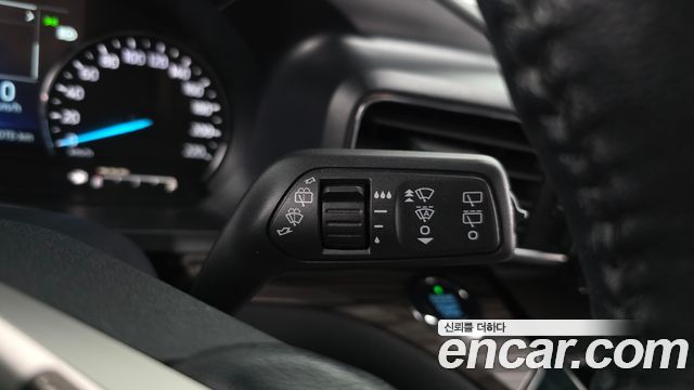 Ford Explorer (VI) 2.3 LimIted 4WD 2021 — фото 34
