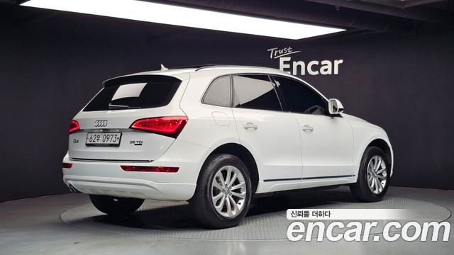 Audi Q5 35 TDI Quattro 8R 2016 — фото 2