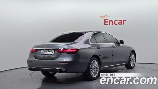 Mercedes-Benz E-Class (W213) E250 Exclusive 2023 — фото 2