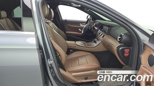 Mercedes-Benz E-Class (W213) E250 Exclusive 2023 — фото 26