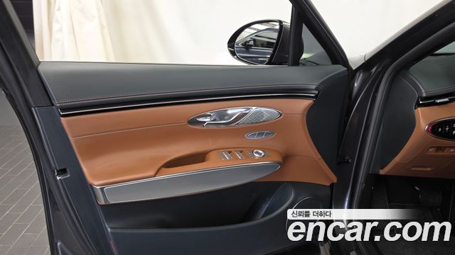 Genesis GV70 2.5T Gasoline AWD 2021 — фото 24