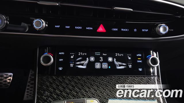 Genesis GV70 3.5T Gasoline AWD 2025 — фото 17