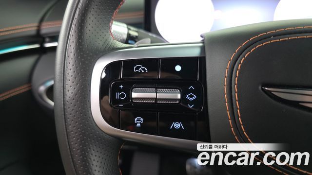 Genesis GV70 3.5T Gasoline AWD 2025 — фото 18