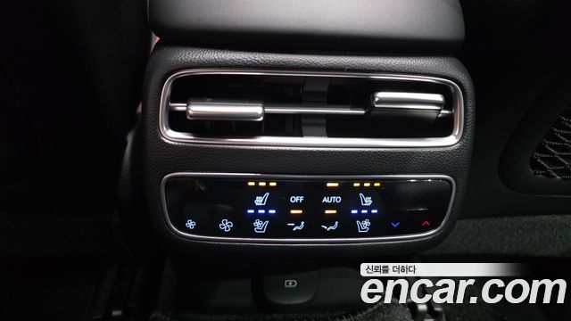 Genesis GV70 3.5T Gasoline AWD 2025 — фото 34
