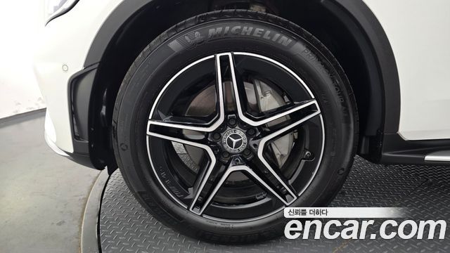 Mercedes-Benz GLC-Class (X253) GLC300 4MATIC 2022 — фото 5