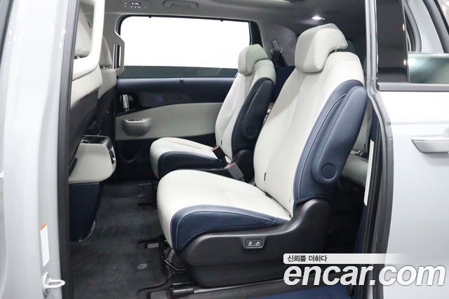 Kia Carnival (IV) HEV 9seater Gravity 2024 — фото 8