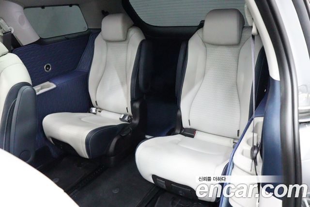 Kia Carnival (IV) HEV 9seater Gravity 2024 — фото 9