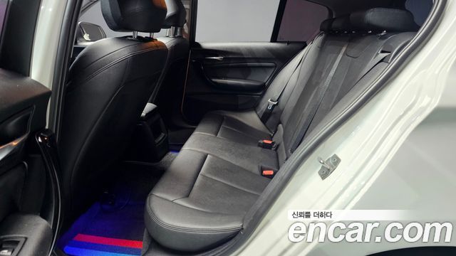 BMW 1 Series (F20) 118d Sport 5Door 2019 — фото 16