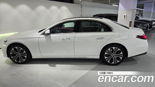 Mercedes-Benz E-Class (W214) E350e 4MATIC 2026 — фото 8
