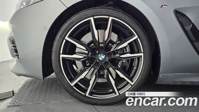 BMW 8 Series (G15) M850i xDrive M Performance Gran Coupe 2025 — фото 5