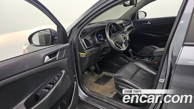 Hyundai Tucson Gasoline 1.6 turbo 2WD Modern 2019 — фото 10