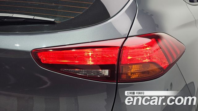 Hyundai Tucson Gasoline 1.6 turbo 2WD Modern 2019 — фото 23