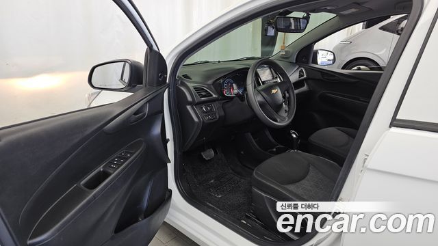 Chevrolet Spark LS 2021 — фото 10