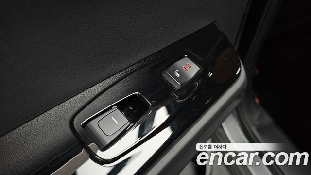 KG Mobility (SsangYong) Musso EV (O100) MX AWD 2026 — фото 19