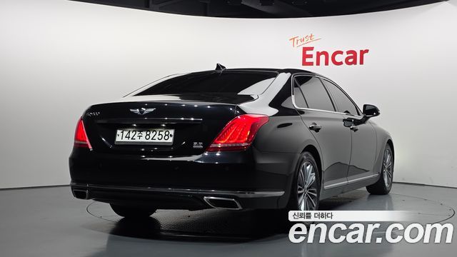 Genesis EQ900 3.8 GDI AWD Luxury 2018 — фото 2