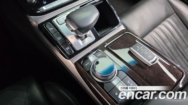 Genesis EQ900 3.8 GDI AWD Luxury 2018 — фото 9