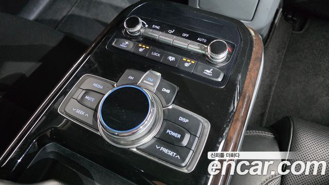 Genesis EQ900 3.8 GDI AWD Luxury 2018 — фото 17