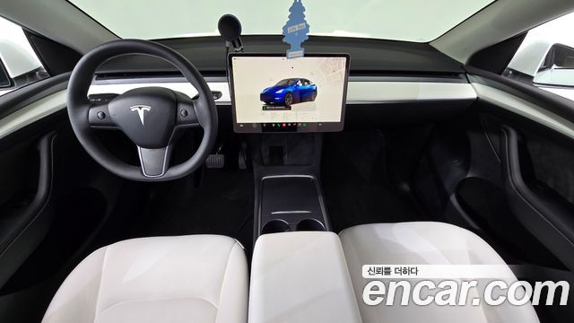 Tesla Model Y RWD 2024 — фото 7