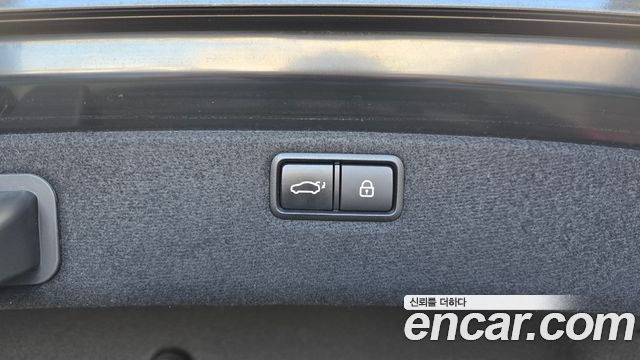 Genesis G80 3.3 GDI AWD Premium Luxury 2019 — фото 29