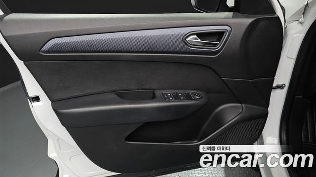 Renault Korea XM3 1.6 GTe LE 2023 — фото 24