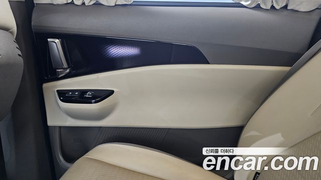 Kia Carnival (IV) Diesel 9-Seater Hi-Limousine Signature 2021 — фото 25