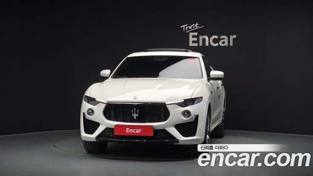 Maserati Levante 3.0 AWD GranSport 2019 — фото 3