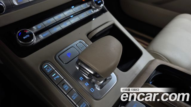 Genesis G90 3.8 AWD Prestige 2020 — фото 9