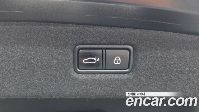 Genesis G90 3.8 AWD Prestige 2020 — фото 23