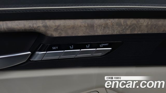 Genesis G90 3.8 AWD Prestige 2020 — фото 40