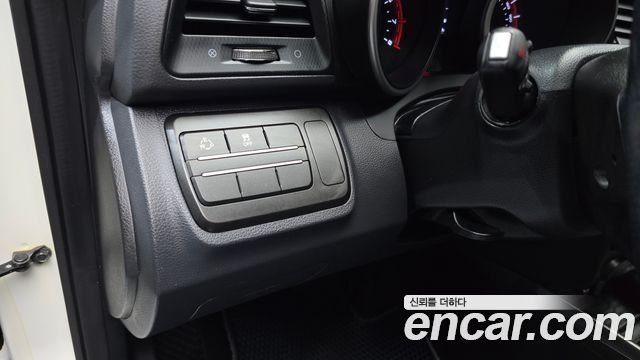 KG Mobility (SsangYong) Tivoli Air 1.6 IX 2WD 2016 — фото 19