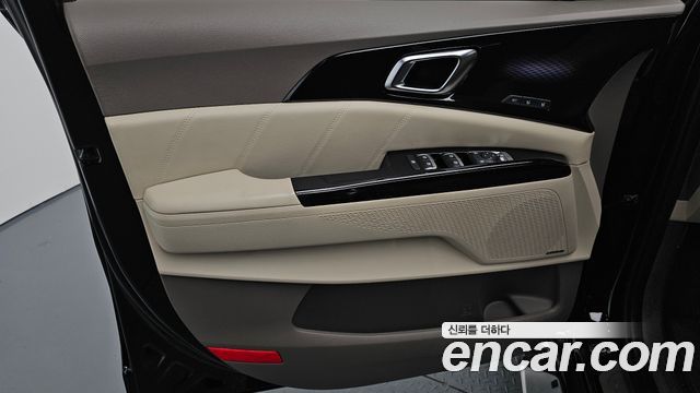 Kia Carnival (IV) Gasoline 9-Seater Hi-Limousine Signature 2022 — фото 30