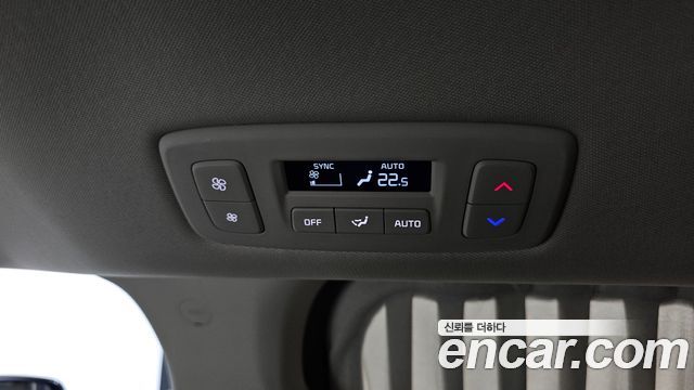 Kia Carnival (IV) Gasoline 9-Seater Hi-Limousine Signature 2022 — фото 35