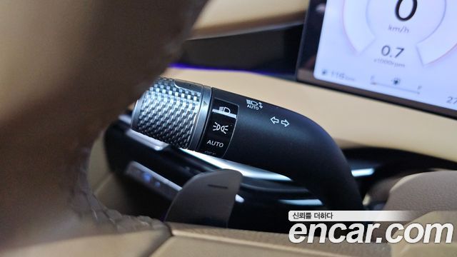 Genesis G80 (RG3) Gasoline 2.5 Turbo AWD 2026 — фото 29