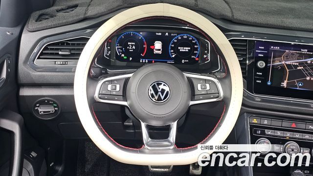 Volkswagen T-Roc 2.0 TDI Prestige 2021 — фото 13