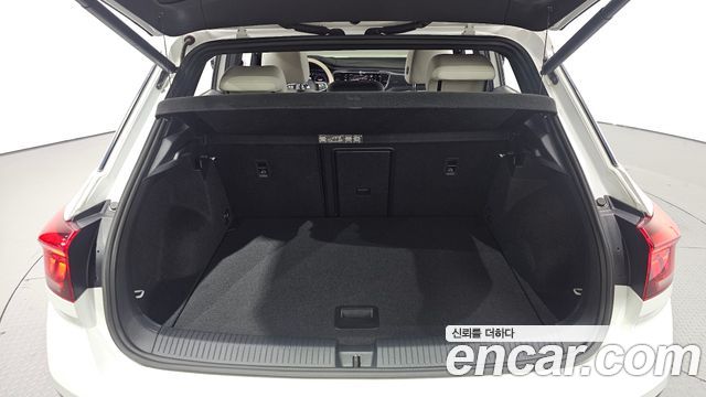Volkswagen T-Roc 2.0 TDI Prestige 2021 — фото 16