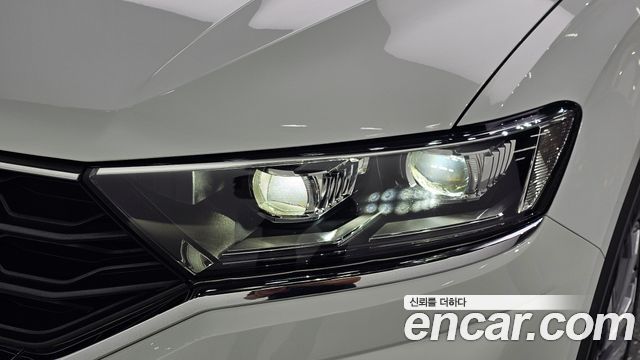 Volkswagen T-Roc 2.0 TDI Prestige 2021 — фото 22