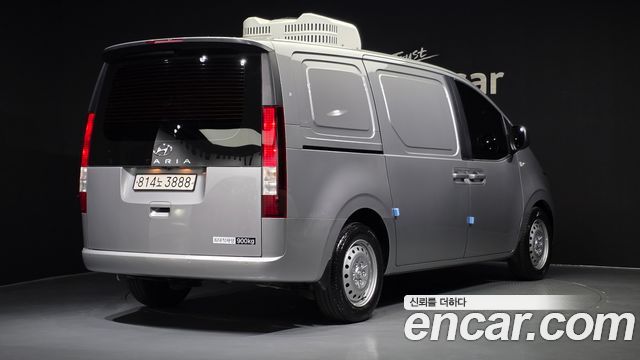 Hyundai Staria Cargo 3-Seater Smart 2024 — фото 2