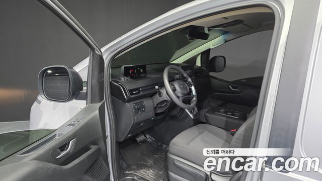 Hyundai Staria Cargo 3-Seater Smart 2024 — фото 10