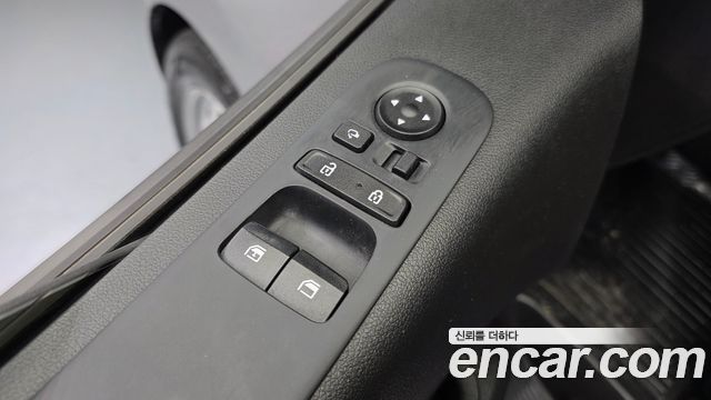 Hyundai Staria Cargo 3-Seater Smart 2024 — фото 13