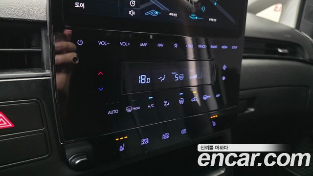 Hyundai Staria Cargo 3-Seater Smart 2024 — фото 27