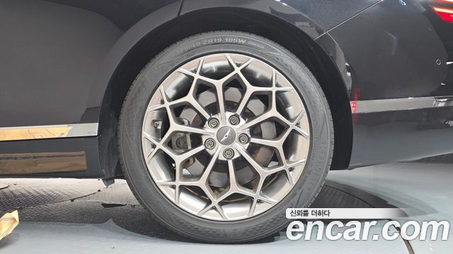 Genesis G80 (RG3) Gasoline 3.5 Turbo 2WD 2021 — фото 21