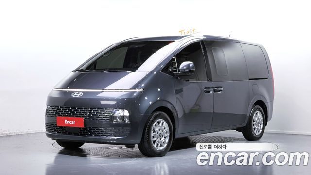 Hyundai Staria HEV 1.6 Cargo 5-Seater Modern 2025 — фото 1