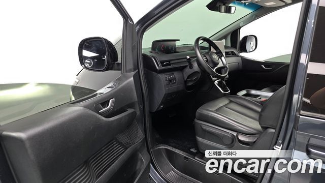 Hyundai Staria HEV 1.6 Cargo 5-Seater Modern 2025 — фото 10
