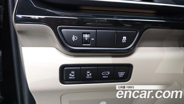 Kia Carnival (IV) Diesel 9-Seater Gravity 2025 — фото 18