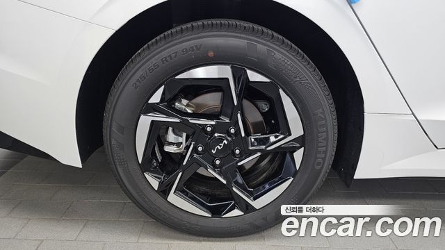 Kia K5 (III) 2.0 Noblesse 2026 — фото 5